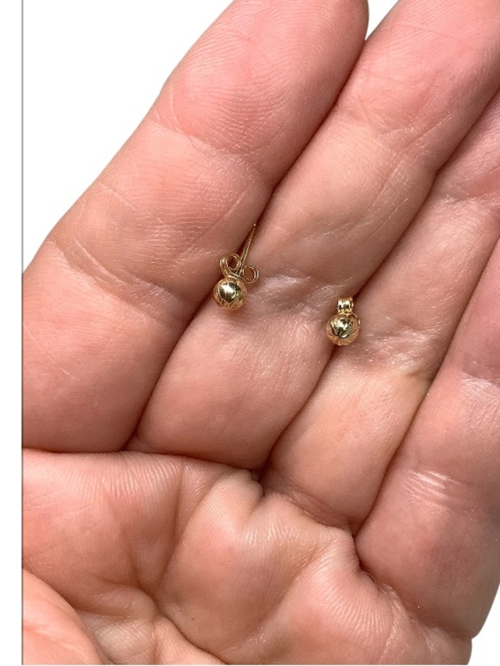 14k yellow gold Ball Stud Earrings - Classic Women's Jewelry - Picture 4 of 6